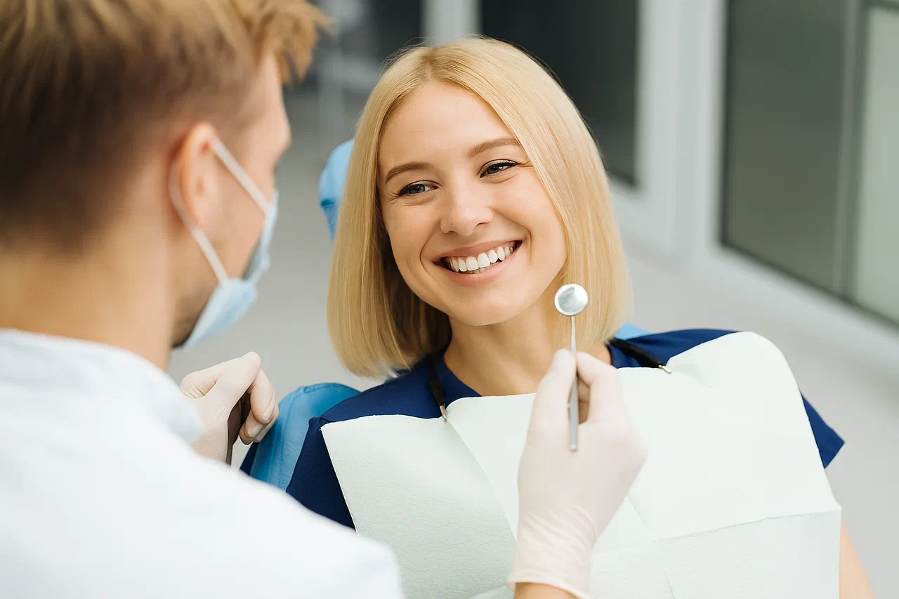 Лечение зубов в Митино