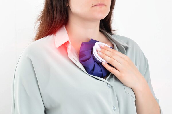 Симптомы остеохондроза грудного отдела